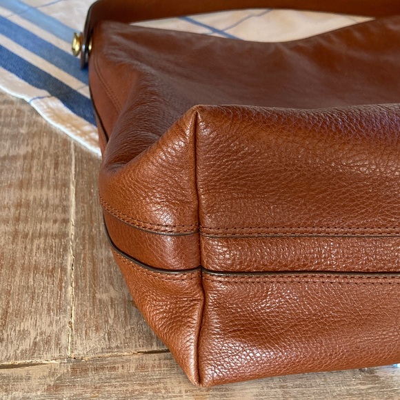Fossil Brown Leather Shoulder Bag - Picture 4 of 12
